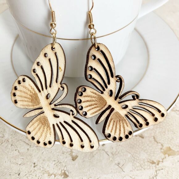 NEW BUTTERFLY Earrings Laser Cut Lightweight Whitewashed Wood NWT - Picture 3 of 8